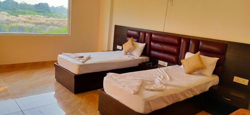 Hotel Leela Galaxy Kushinagar Ngoại thất bức ảnh